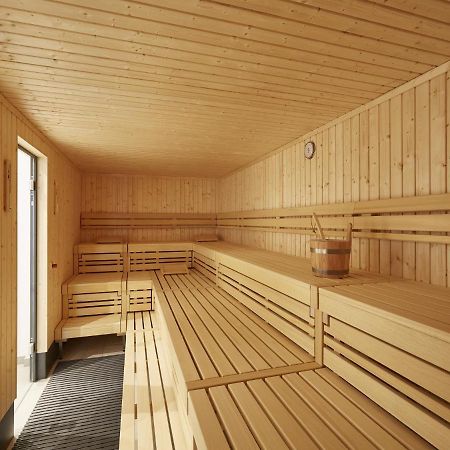 Reetland Am Meer - Premium Reetdachvilla Mit 3 Schlafzimmern, Sauna Und Kamin F27 Dranske Kültér fotó