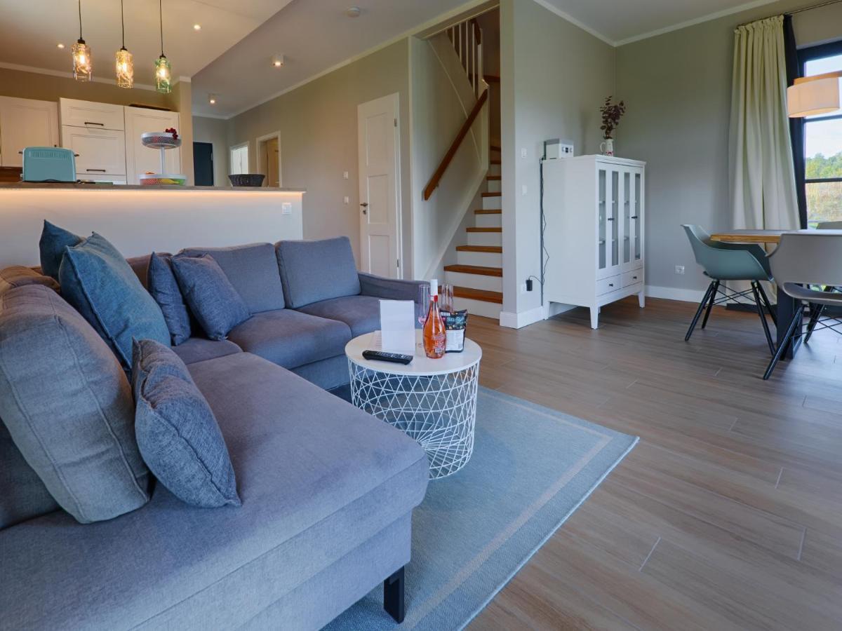 Reetland Am Meer - Premium Reetdachvilla Mit 3 Schlafzimmern, Sauna Und Kamin F27 Dranske Kültér fotó